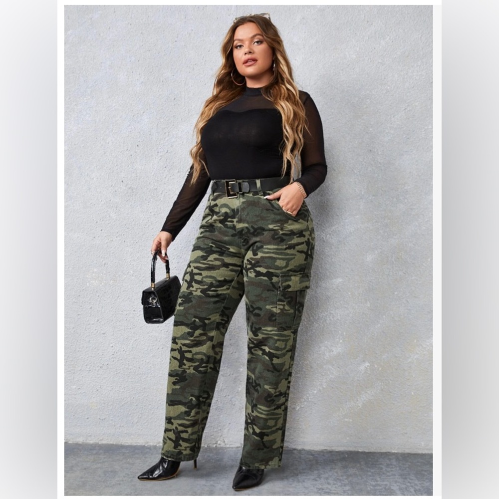 NWOT Shein Plus High Waist Camo Pants